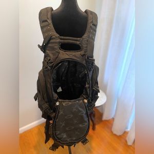Vintage | Bags | Vintage Y2k Oakley Icon Software Backpack Black